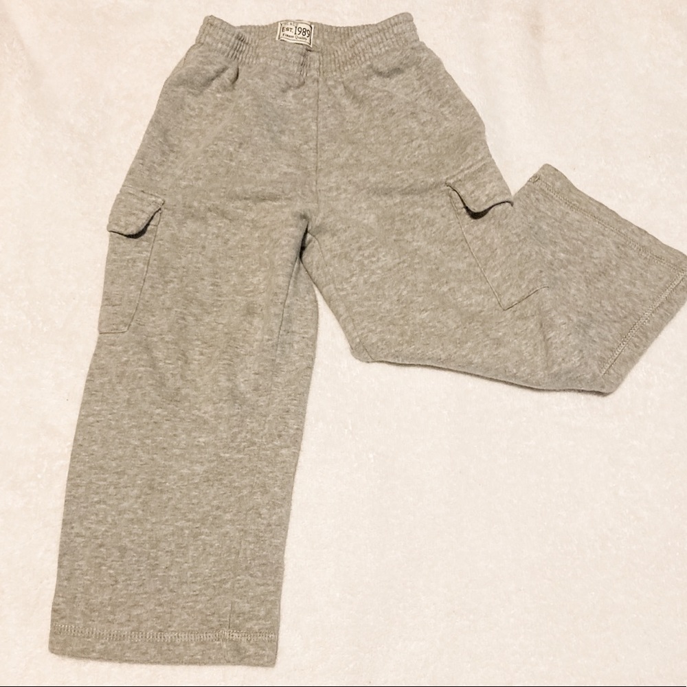 LAST CHANCE 🌸 3 for $12! Toddler boys gray sweats